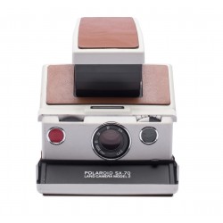 Polaroid SX-70 "Camel"