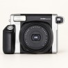 Fujifilm Instax Wide 300 noir et argent proposé en location