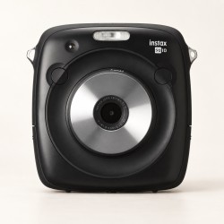 Fujifilm Instax SQ10 noir et argent proposé en location