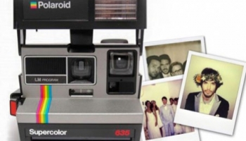 Comment louer un appareil Polaroid chez We Love Instant ?
